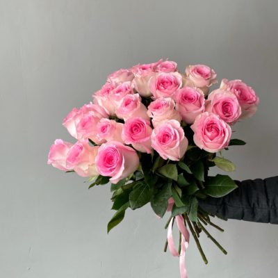 Роза Эквадор розовая Mandala 50 см 25 шт
