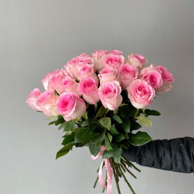 Роза Эквадор розовая Mandala 50 см 25 шт