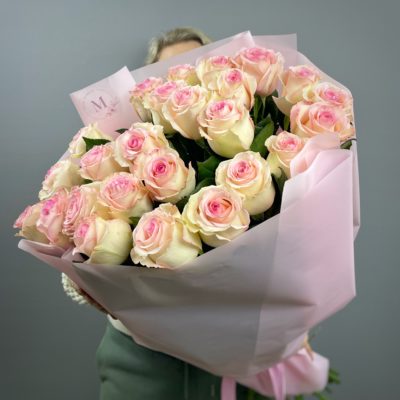 Нежная розовая роза (60 см) 25 шт.